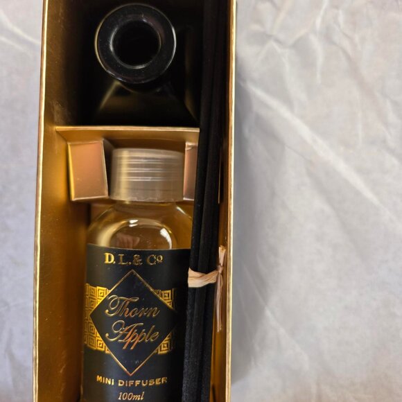 D.L. & Co. Mini Diffuser - Picture 4 of 4